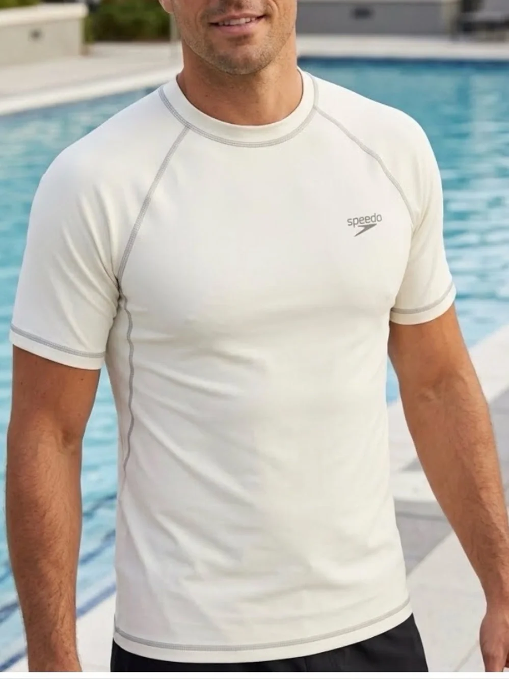 Speedo Men's Easy Loose Fit Short Sleeve Swim Shirt UPF 50+ size M 0195